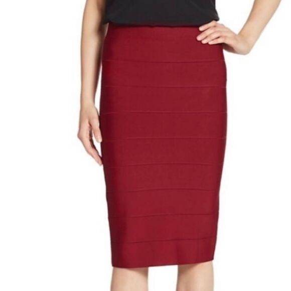 BCBGMaxAzria Leger Bandage Skirt Red Cranberry Bodycon Stretch Pencil Knee - Picture 8 of 8